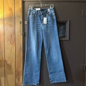 Judy Blue NWT wide leg size 11/30